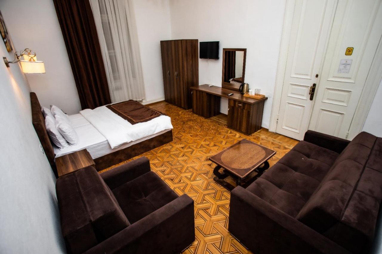 Malakan Hotel バクー エクステリア 写真
